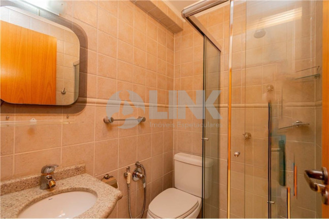 Imagem Apartamento com 3 Quartos à Venda, 118 m² em Menino Deus - Porto Alegre