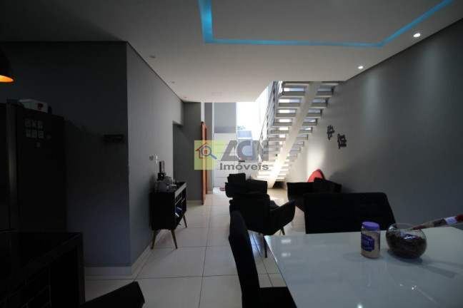 Imagem Sobrado com 3 Quartos à Venda, 240 m² em Parque Bellaville - Hortolândia Imagem Sobrado com 3 Quartos à Venda, 240 m² em Parque Bellaville - Hortolândia