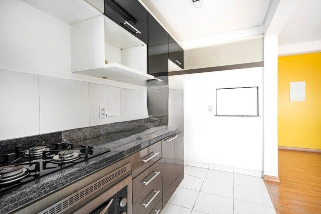 Imagem Apartamento com 3 Quartos à Venda, 72 m² em São João - Porto Alegre Imagem Apartamento com 3 Quartos à Venda, 72 m² em São João - Porto Alegre