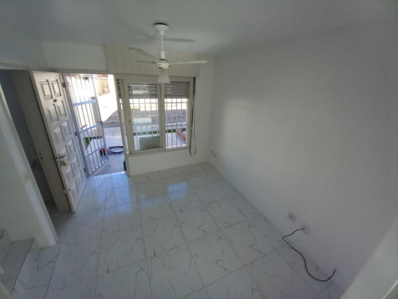Imagem Sobrado com 2 Quartos à Venda,  em Capão Novo - Capao Da Canoa
