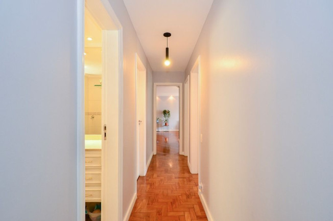 Imagem Apartamento com 3 Quartos à Venda, 127 m² em Moema - São Paulo Imagem Apartamento com 3 Quartos à Venda, 127 m² em Moema - São Paulo
