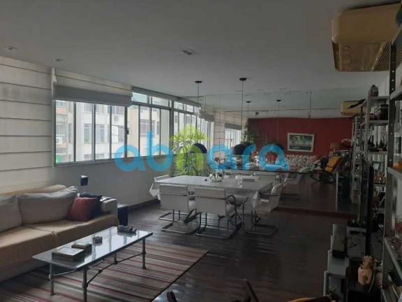 Imagem Apartamento com 3 Quartos à Venda, 185 m² em Copacabana - Rio De Janeiro