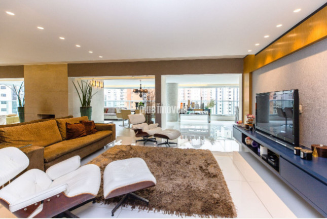 Imagem Apartamento com 4 Quartos à Venda, 335 m² em Moema - São Paulo