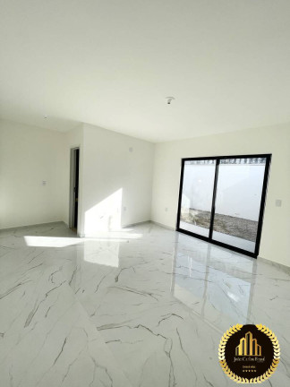 Imagem Casa com 4 Quartos à Venda, em Urucunema - Eusébio Imagem Casa com 4 Quartos à Venda, em Urucunema - Eusébio