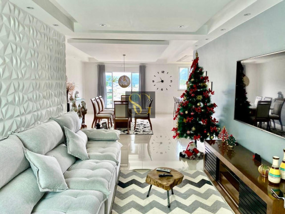 Imagem Casa com 3 Quartos à Venda, 250 m² em Agriões - Teresópolis Imagem Casa com 3 Quartos à Venda, 250 m² em Agriões - Teresópolis