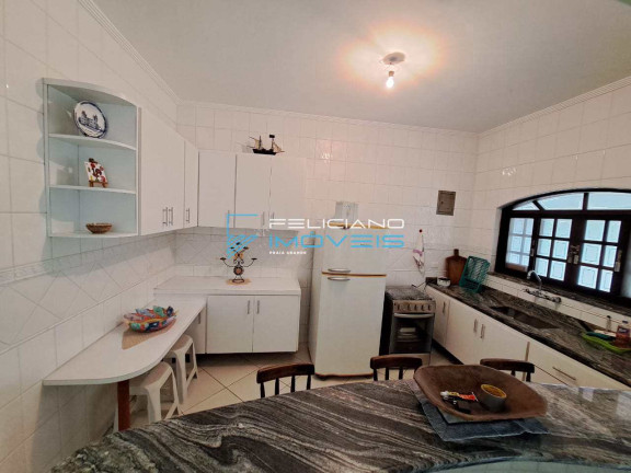Imagem Casa com 3 Quartos à Venda, 200 m² em Canto Do Forte - Praia Grande Imagem Casa com 3 Quartos à Venda, 200 m² em Canto Do Forte - Praia Grande