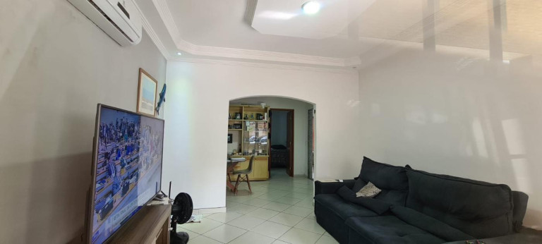 Imagem Casa com 4 Quartos à Venda, 229 m² em Campo Grande - Rio De Janeiro