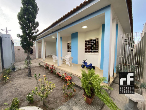 Imagem Casa com 3 Quartos à Venda, 396 m² em Santa Esmeralda - Arapiraca Imagem Casa com 3 Quartos à Venda, 396 m² em Santa Esmeralda - Arapiraca