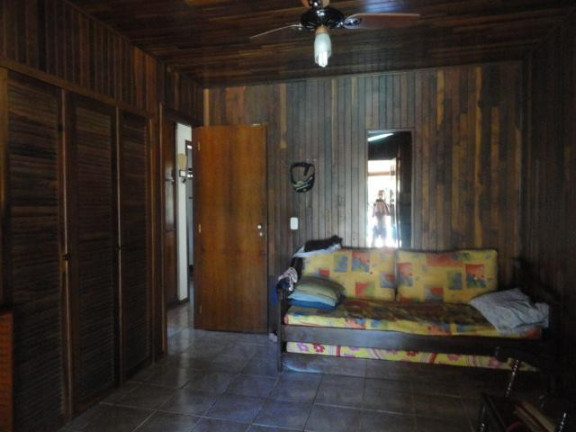 Imagem Imóvel com 4 Quartos à Venda, 130 m² em Represa Jurumirim
