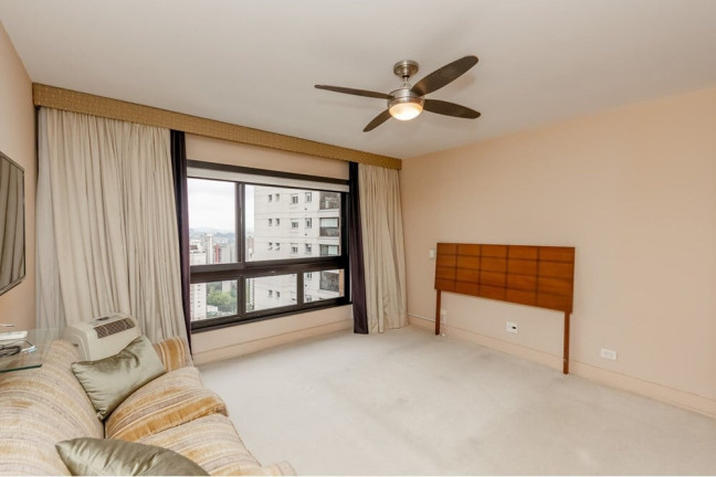 Imagem Imóvel com 4 Quartos à Venda, 247 m² em Vila Suzana - São Paulo Imagem Imóvel com 4 Quartos à Venda, 247 m² em Vila Suzana - São Paulo