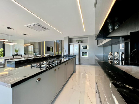 Imagem Casa com 5 Quartos à Venda, 430 m² em -- - Xangri-la