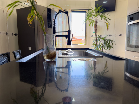 Casa com 4 Quartos à Venda, 220 m² em Jardim Atlântico Leste (itaipuaçu) - Maricá