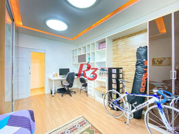 Imagem Casa com 3 Quartos à Venda, 165 m² em Embaré - Santos Imagem Casa com 3 Quartos à Venda, 165 m² em Embaré - Santos