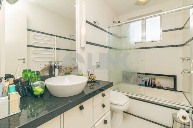 Imagem Apartamento com 3 Quartos à Venda, 113 m² em Petropolis - Porto Alegre Imagem Apartamento com 3 Quartos à Venda, 113 m² em Petropolis - Porto Alegre