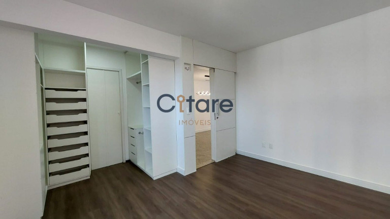 Imagem Apartamento com 3 Quartos à Venda, 940 m² em Dionisio Torres - Fortaleza Imagem Apartamento com 3 Quartos à Venda, 940 m² em Dionisio Torres - Fortaleza