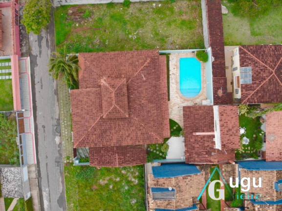 Casa com 7 Quartos à Venda, 600 m² em Enseada Azul - Guarapari