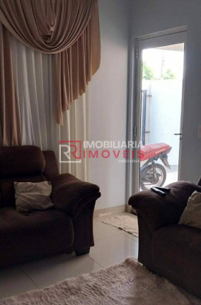 Imagem Casa com 3 Quartos à Venda, 312 m² em Bandeirantes - Lucas Do Rio Verde Imagem Casa com 3 Quartos à Venda, 312 m² em Bandeirantes - Lucas Do Rio Verde