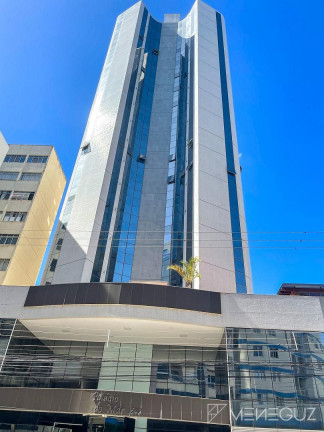 Apartamento com 4 Quartos à Venda, 220 m² em Centro - Guarapari