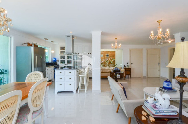 Imagem Casa com 4 Quartos à Venda, 270 m² em Brooklin - São Paulo Imagem Casa com 4 Quartos à Venda, 270 m² em Brooklin - São Paulo