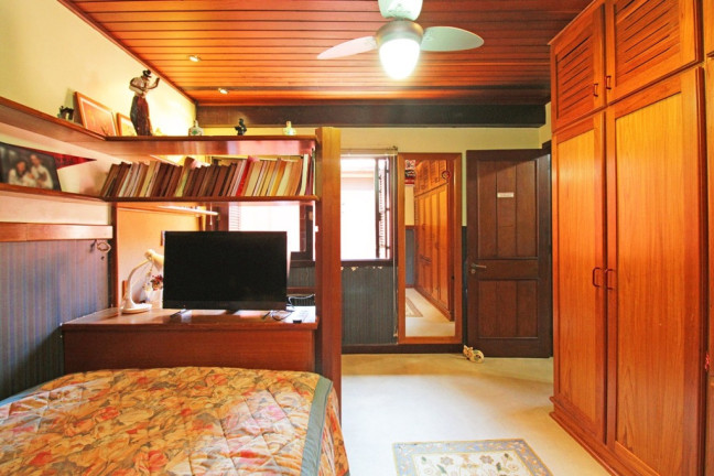 Imagem Casa de Condomínio com 4 Quartos à Venda, 450 m² em Santa Tereza - Porto Alegre Imagem Casa de Condomínio com 4 Quartos à Venda, 450 m² em Santa Tereza - Porto Alegre