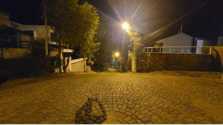 Imagem Terreno à Venda, 330 m² em Várzea Das Moças - Niterói Imagem Terreno à Venda, 330 m² em Várzea Das Moças - Niterói