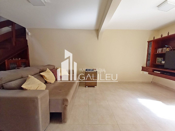 Imagem Casa com 3 Quartos à Venda, 248 m² em Jardim Flamboyant - Campinas Imagem Casa com 3 Quartos à Venda, 248 m² em Jardim Flamboyant - Campinas