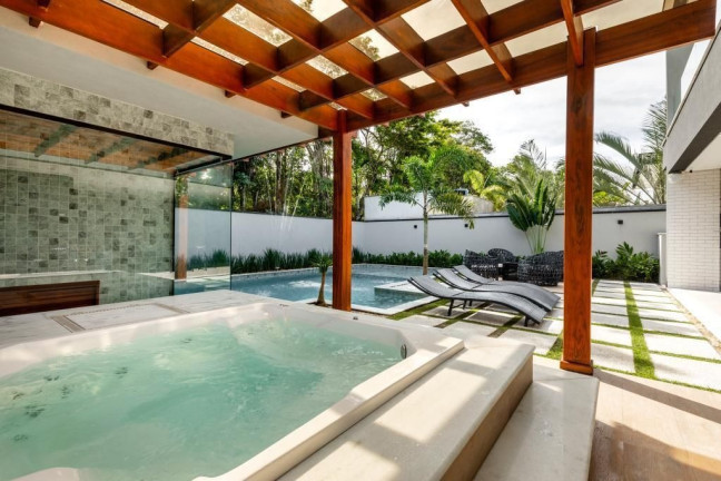 Imagem Imóvel com 5 Quartos à Venda, em Riviera - Bertioga Imagem Imóvel com 5 Quartos à Venda, em Riviera - Bertioga