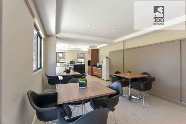 Imagem Apartamento com 2 Quartos à Venda, 70 m² em Batel - Curitiba Imagem Apartamento com 2 Quartos à Venda, 70 m² em Batel - Curitiba