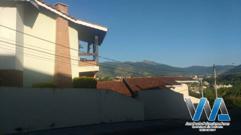 Imagem Casa com 3 Quartos à Venda, 190 m² em Jardim Do Lago - Atibaia Imagem Casa com 3 Quartos à Venda, 190 m² em Jardim Do Lago - Atibaia