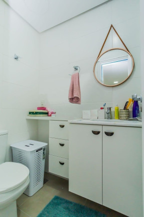 Imagem Imóvel com 2 Quartos à Venda, 67 m² em Passo Da Areia - Porto Alegre