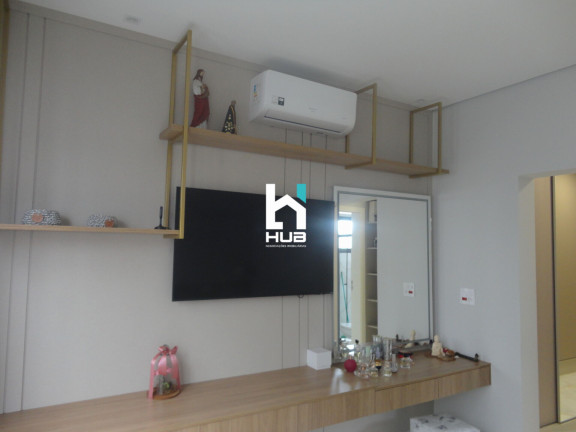 Imagem Casa com 3 Quartos à Venda, 181 m²