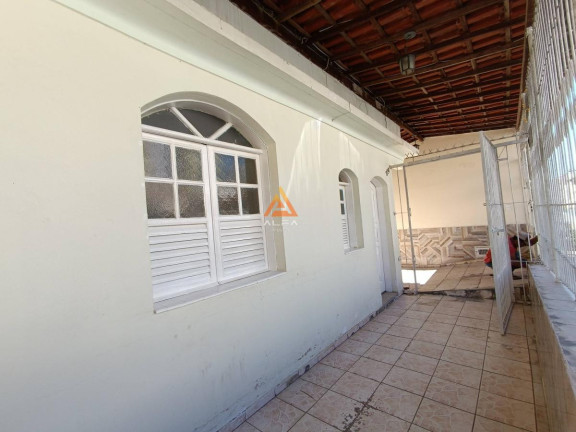 Imagem Casa com 3 Quartos para Alugar, 167 m² Imagem Casa com 3 Quartos para Alugar, 167 m²