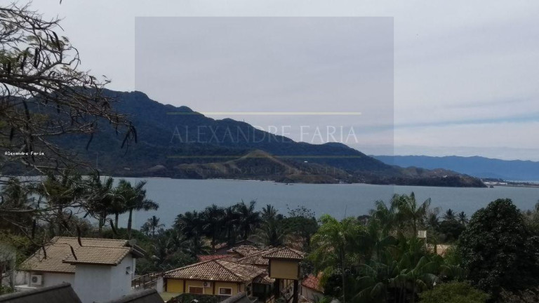 Imagem Casa com 3 Quartos à Venda, 400 m² em Feiticeira - Ilhabela