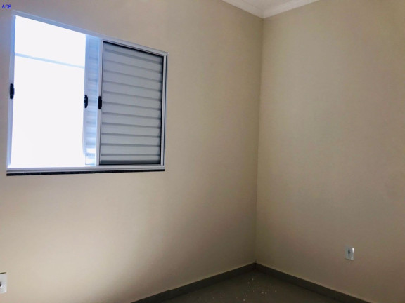 Imagem Casa com 2 Quartos à Venda,  em Conjunto Habitacional Terra Dos Ipês - Pindamonhangaba