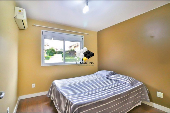 Imagem Casa de Condomínio com 3 Quartos à Venda, 230 m² em Mário Quintana - Porto Alegre Imagem Casa de Condomínio com 3 Quartos à Venda, 230 m² em Mário Quintana - Porto Alegre