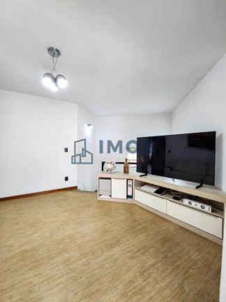 Imagem Casa com 3 Quartos à Venda, 231 m² em Vila Baependi - Jaraguá Do Sul