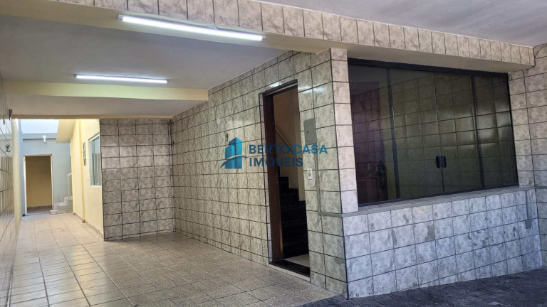 Imagem Casa com 3 Quartos à Venda, 120 m² em Vila Carmosina - São Paulo Imagem Casa com 3 Quartos à Venda, 120 m² em Vila Carmosina - São Paulo