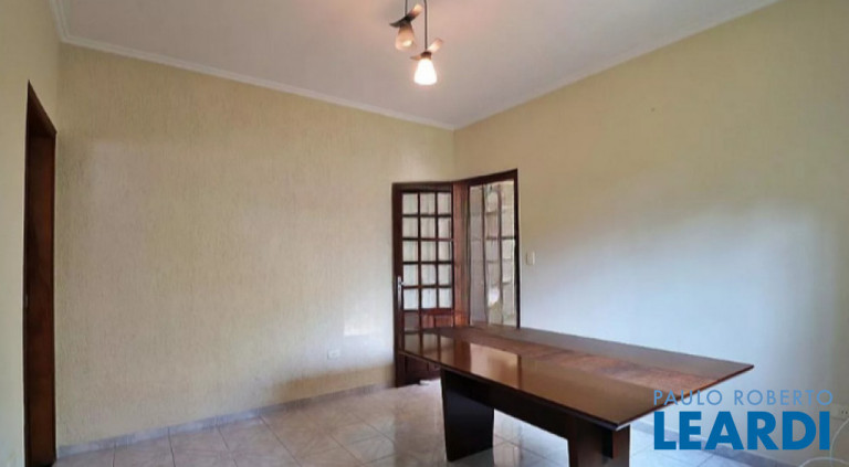 Imagem Casa com 3 Quartos à Venda, 130 m² em Jardim Stella - Santo André Imagem Casa com 3 Quartos à Venda, 130 m² em Jardim Stella - Santo André