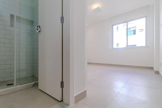 Imagem Apartamento com 3 Quartos à Venda, 135 m² em Copacabana - Rio De Janeiro