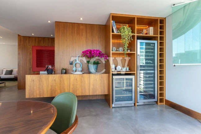 Imagem Apartamento com 3 Quartos à Venda, 210 m² em Moema - São Paulo