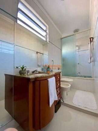 Imagem Sobrado com 3 Quartos à Venda, 120 m² em Jardim Munhoz - Guarulhos Imagem Sobrado com 3 Quartos à Venda, 120 m² em Jardim Munhoz - Guarulhos
