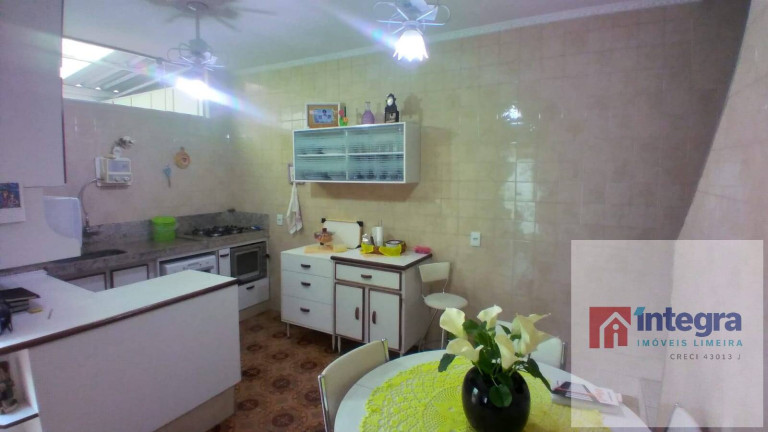 Imagem Casa com 3 Quartos à Venda, 100 m² em Centro - Limeira Imagem Casa com 3 Quartos à Venda, 100 m² em Centro - Limeira