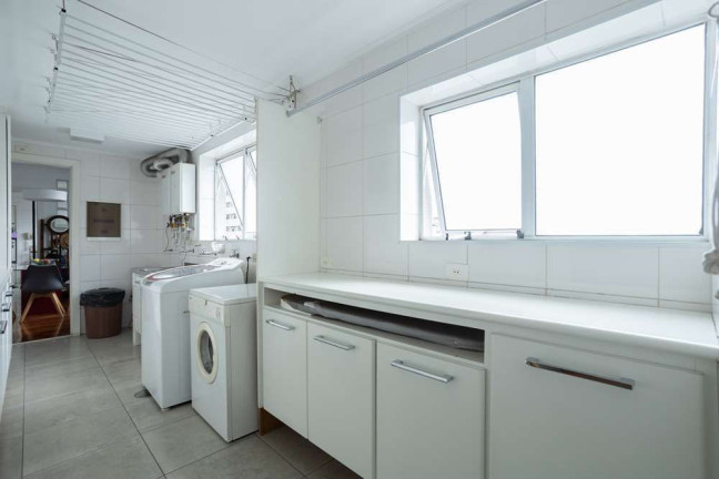 Imagem Apartamento com 3 Quartos à Venda, 228 m² em Itaim Bibi - São Paulo Imagem Apartamento com 3 Quartos à Venda, 228 m² em Itaim Bibi - São Paulo