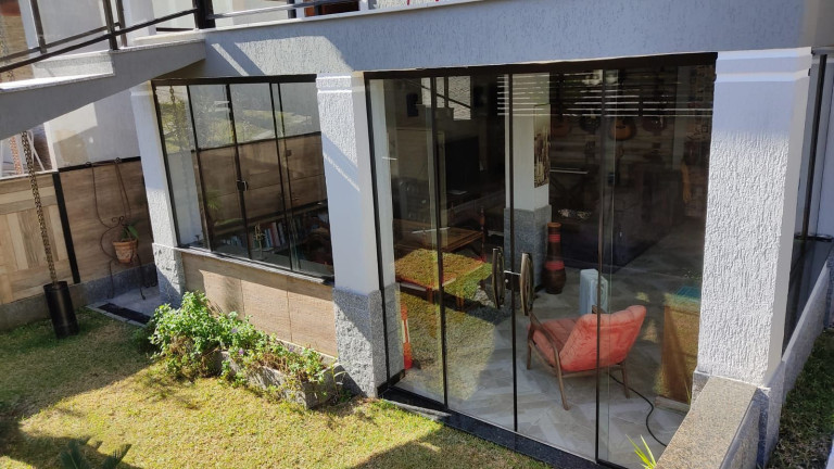 Imagem Casa com 4 Quartos à Venda, 295 m² em Cascata Do Imbuí - Teresópolis Imagem Casa com 4 Quartos à Venda, 295 m² em Cascata Do Imbuí - Teresópolis