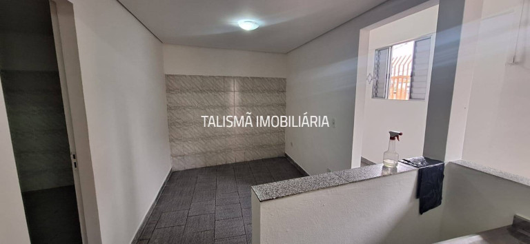 Imagem Casa com 1 Quarto para Alugar, 50 m² em Jardim Record - Taboão Da Serra Imagem Casa com 1 Quarto para Alugar, 50 m² em Jardim Record - Taboão Da Serra