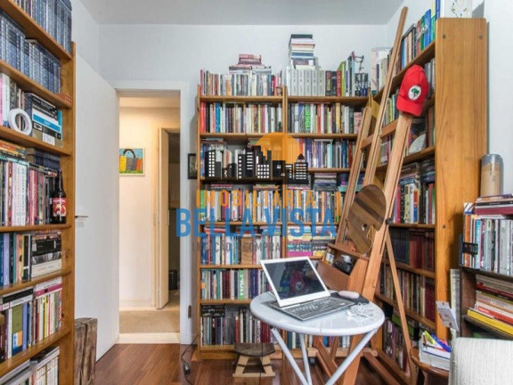 Imagem Apartamento com 3 Quartos à Venda,  em Aclimação - São Paulo