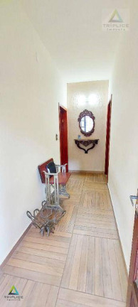 Imagem Casa com 7 Quartos à Venda, 500 m² em Tiguera - Juiz De Fora Imagem Casa com 7 Quartos à Venda, 500 m² em Tiguera - Juiz De Fora