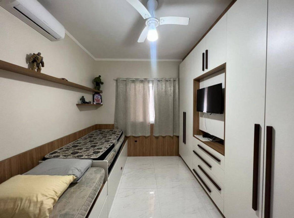 Imagem Casa com 2 Quartos à Venda, em Caiçara - Praia Grande Imagem Casa com 2 Quartos à Venda, em Caiçara - Praia Grande