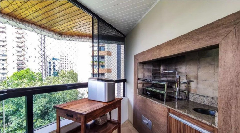 Imagem Imóvel com 3 Quartos à Venda, 232 m² em Vila Suzana - São Paulo