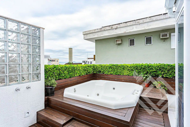 Imagem Cobertura com 3 Quartos à Venda, 166 m² em Canasvieiras - Florianópolis Imagem Cobertura com 3 Quartos à Venda, 166 m² em Canasvieiras - Florianópolis
